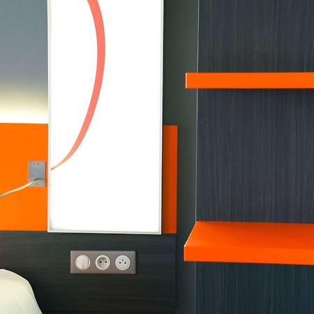 Отель Ibis Styles Caen Centre Gare Экстерьер фото