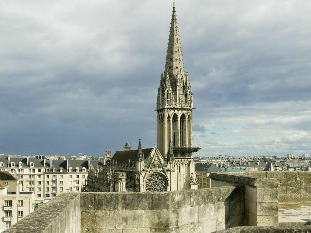 Отель Ibis Styles Caen Centre Gare Экстерьер фото