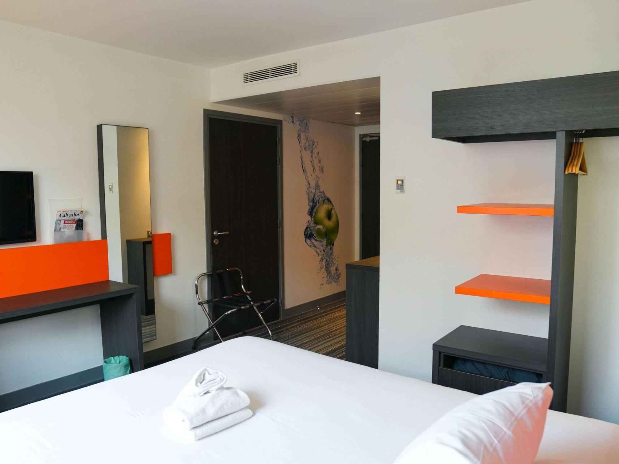 Отель Ibis Styles Caen Centre Gare Экстерьер фото