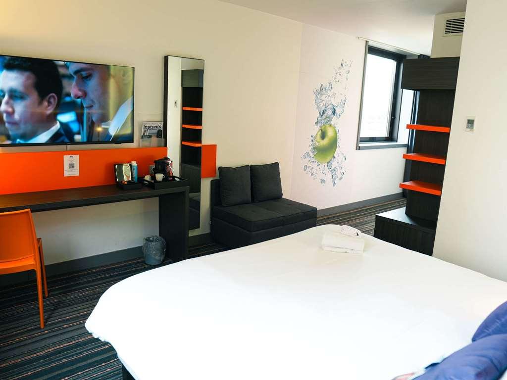 Отель Ibis Styles Caen Centre Gare Номер фото